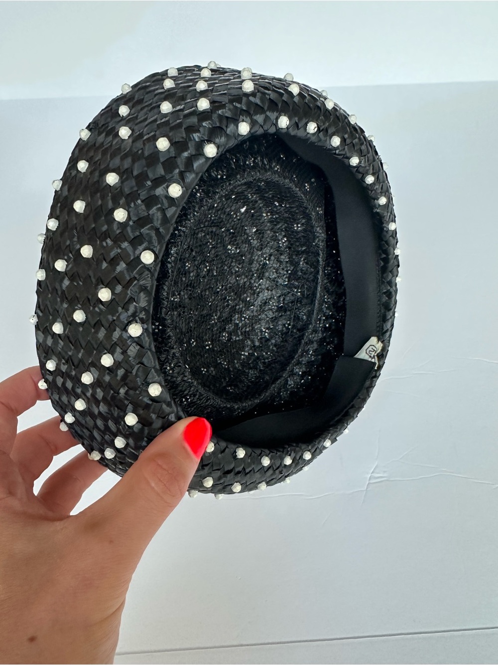 Vintage 1950s Black Pearl Pillbox Hat Birdcage Veil Jackie Kennedy Style - Picture 2 of 6